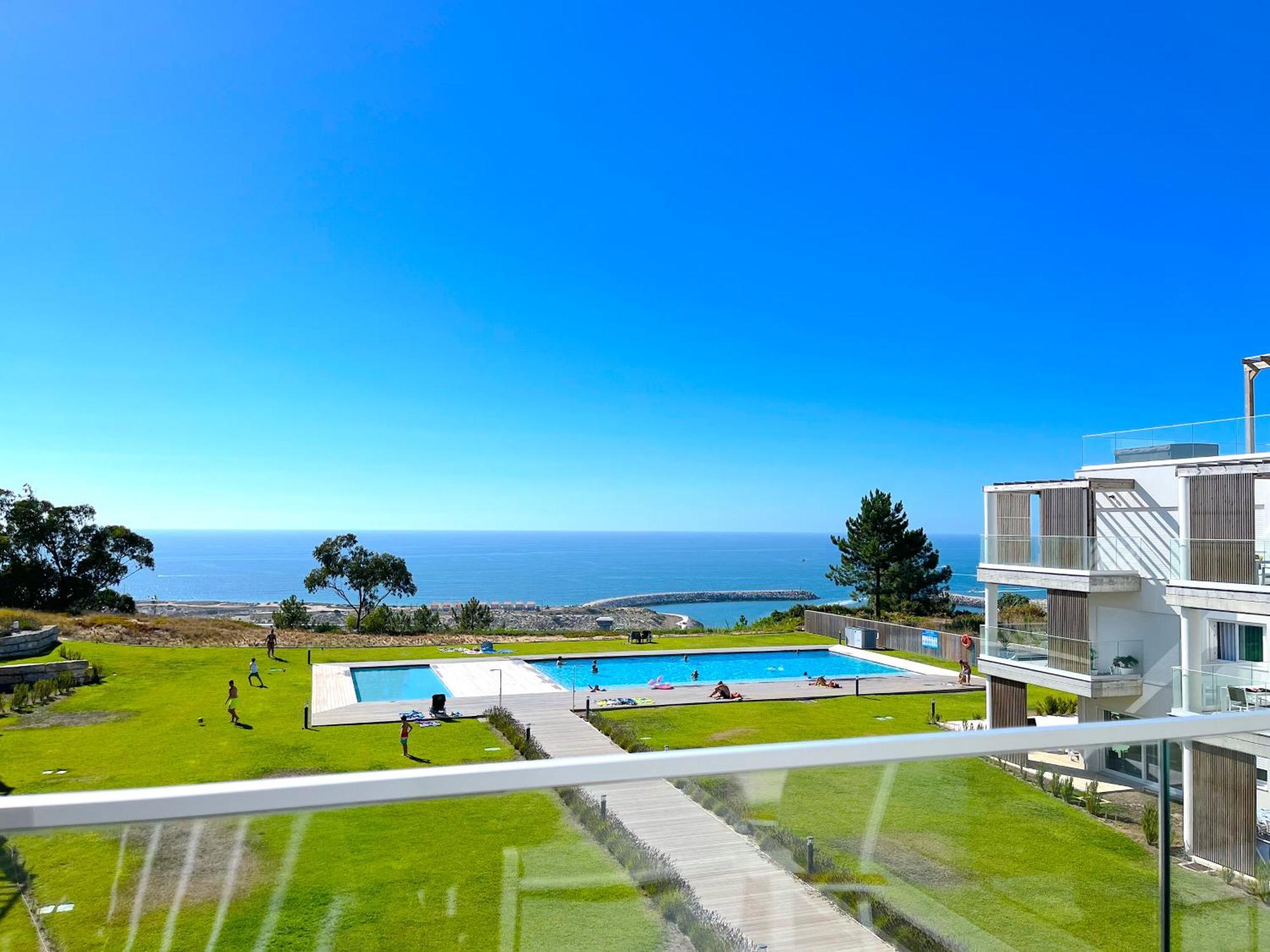 Mar A Vista - Condominium With Pool, Gym And Sea Views Nazaré Exterior foto