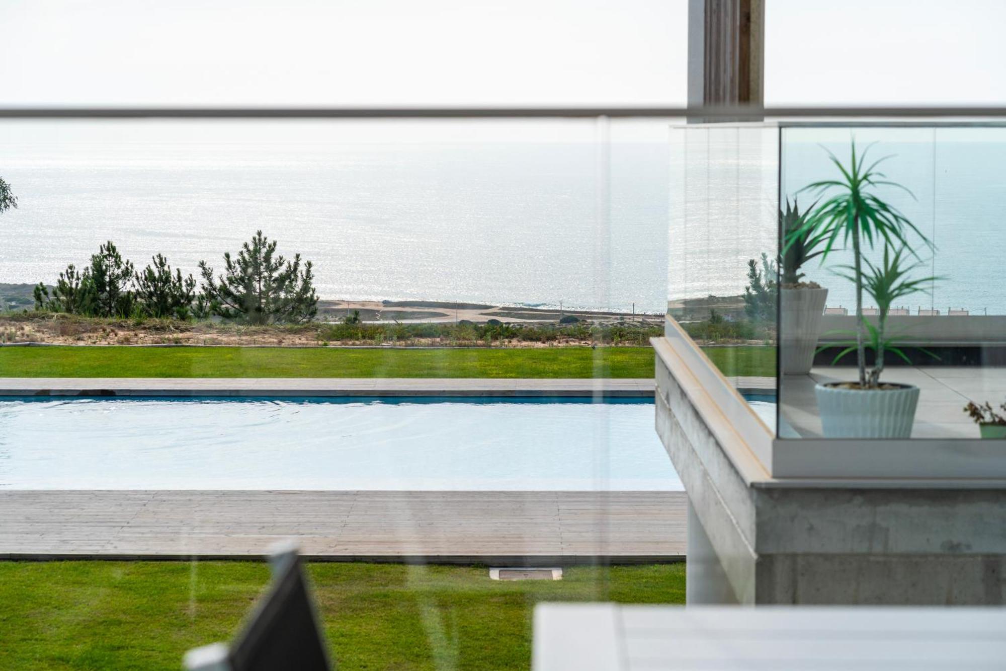 Mar A Vista - Condominium With Pool, Gym And Sea Views Nazaré Quarto foto