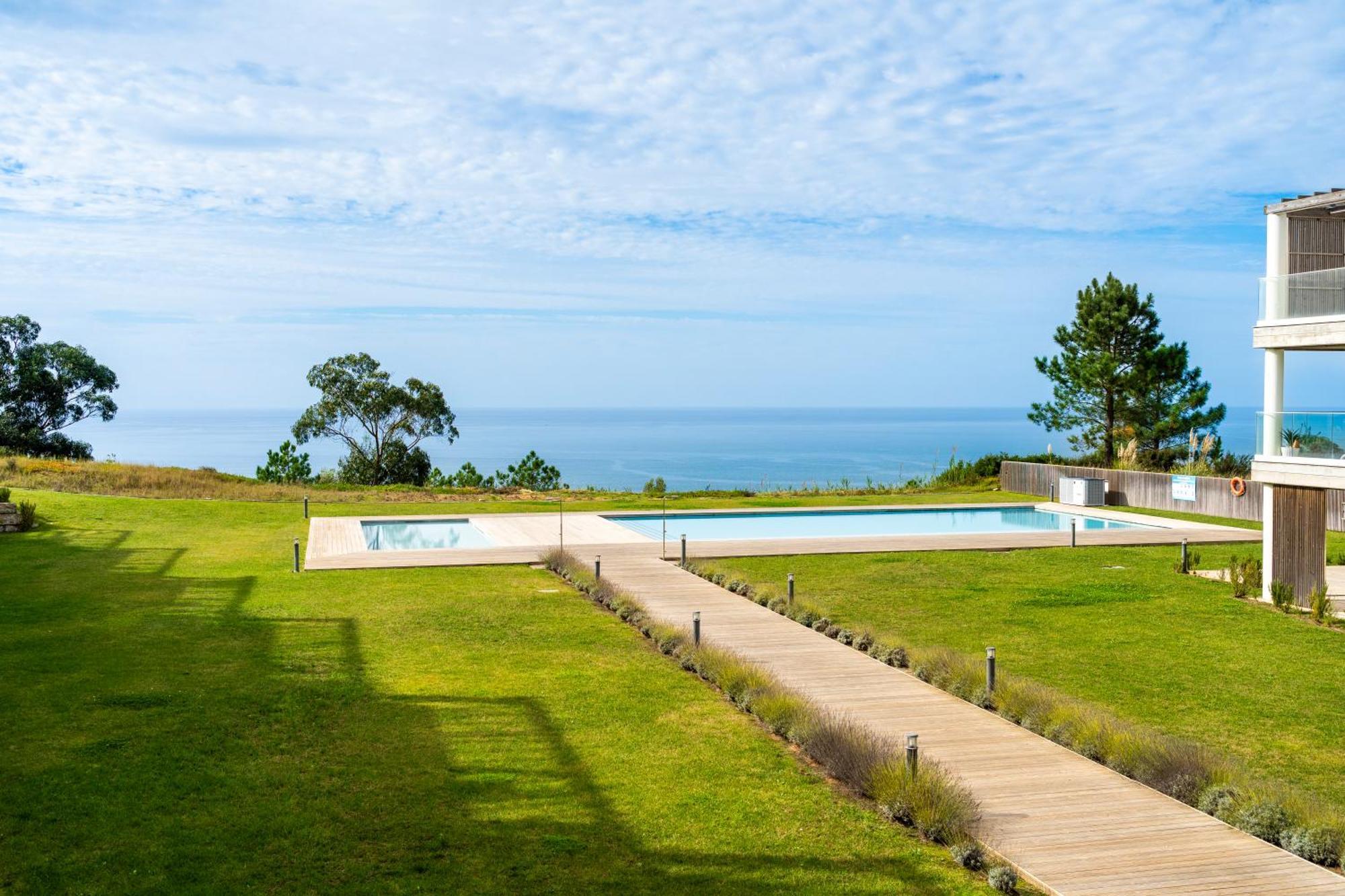 Mar A Vista - Condominium With Pool, Gym And Sea Views Nazaré Quarto foto
