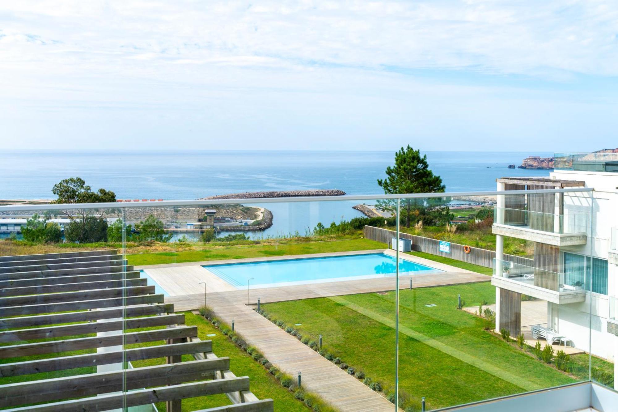 Mar A Vista - Condominium With Pool, Gym And Sea Views Nazaré Quarto foto